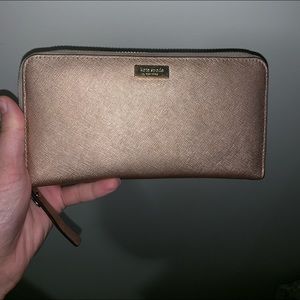 kate spade wallet “cameron street lacey”